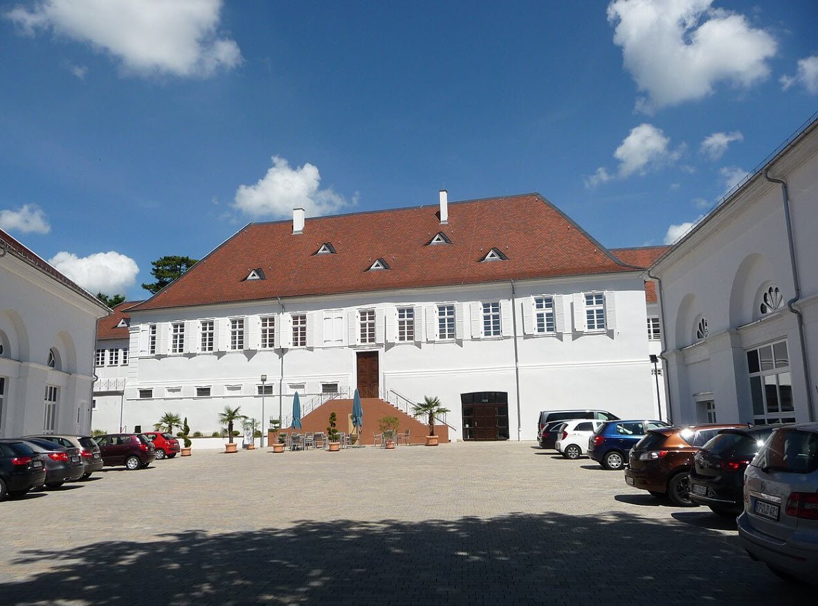Koeth-Wanscheidsches Schloss (Dirmstein), Germany